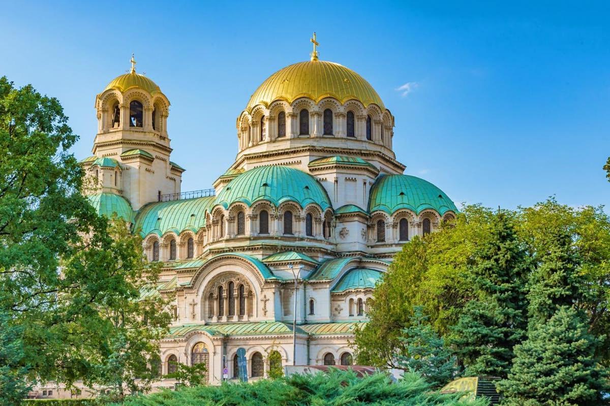 Spacious Apartment Next To South Park Просторен Апартамент До Южен Парк Top Location صوفيا المظهر الخارجي الصورة
